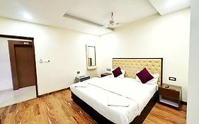 Sky Homes Inn